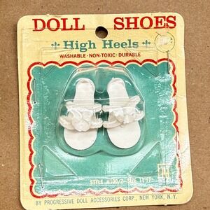 Vintage Progressive Doll Accessories White High Heel Shoes Style 100/2 Size14-17